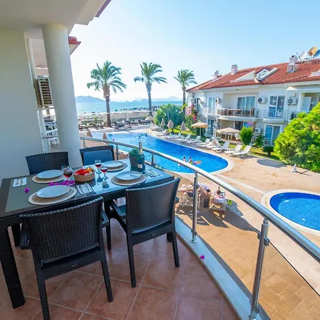 Appart hôtel Sunset Aqua Lettings