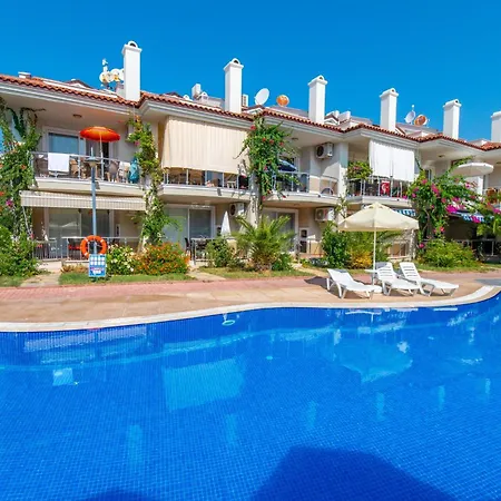 Sunset Aqua Lettings Appart hôtel *